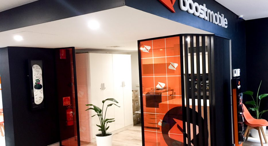 Boost Mobile New Store, KAWANA signs
